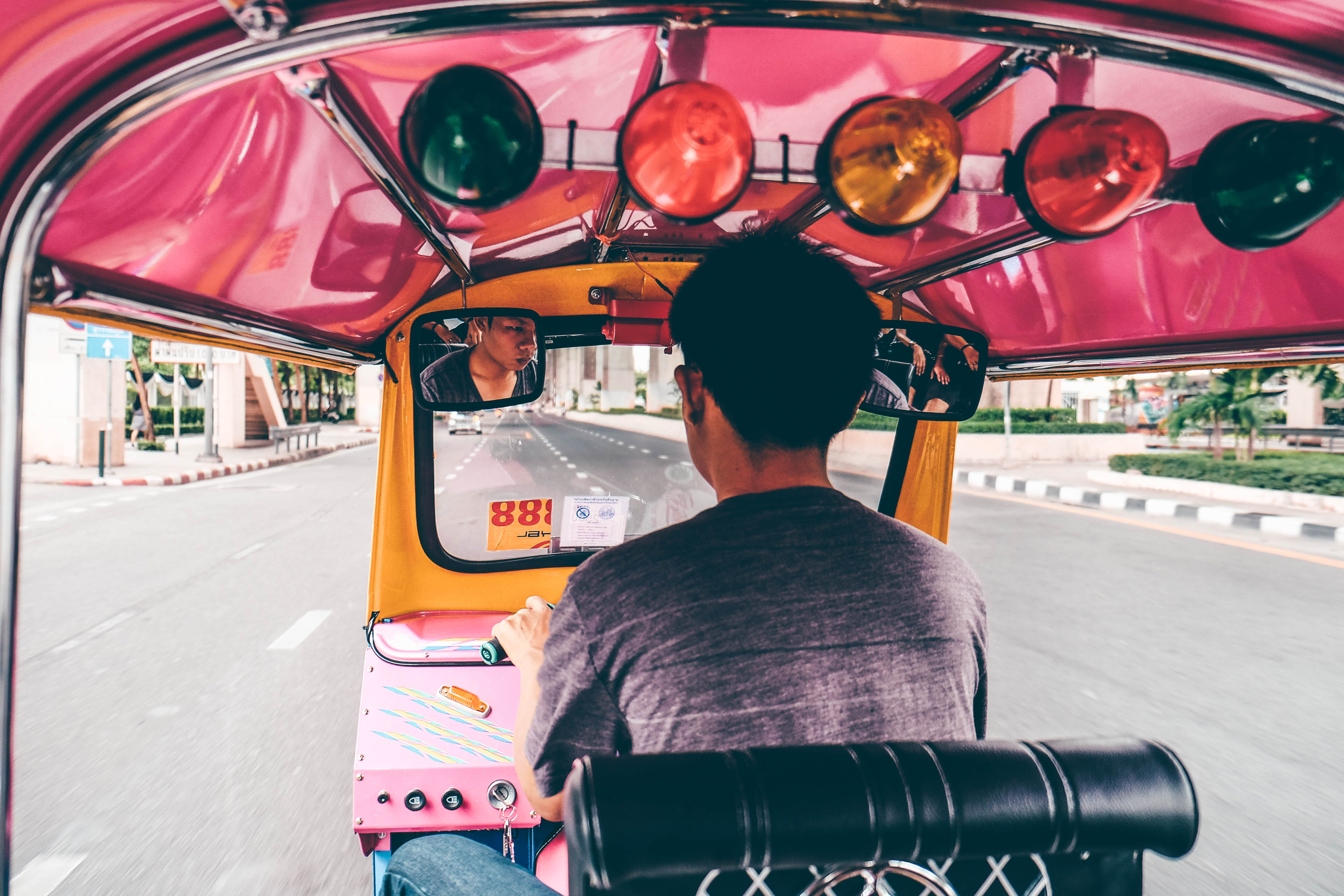 tuk tuk in thailand