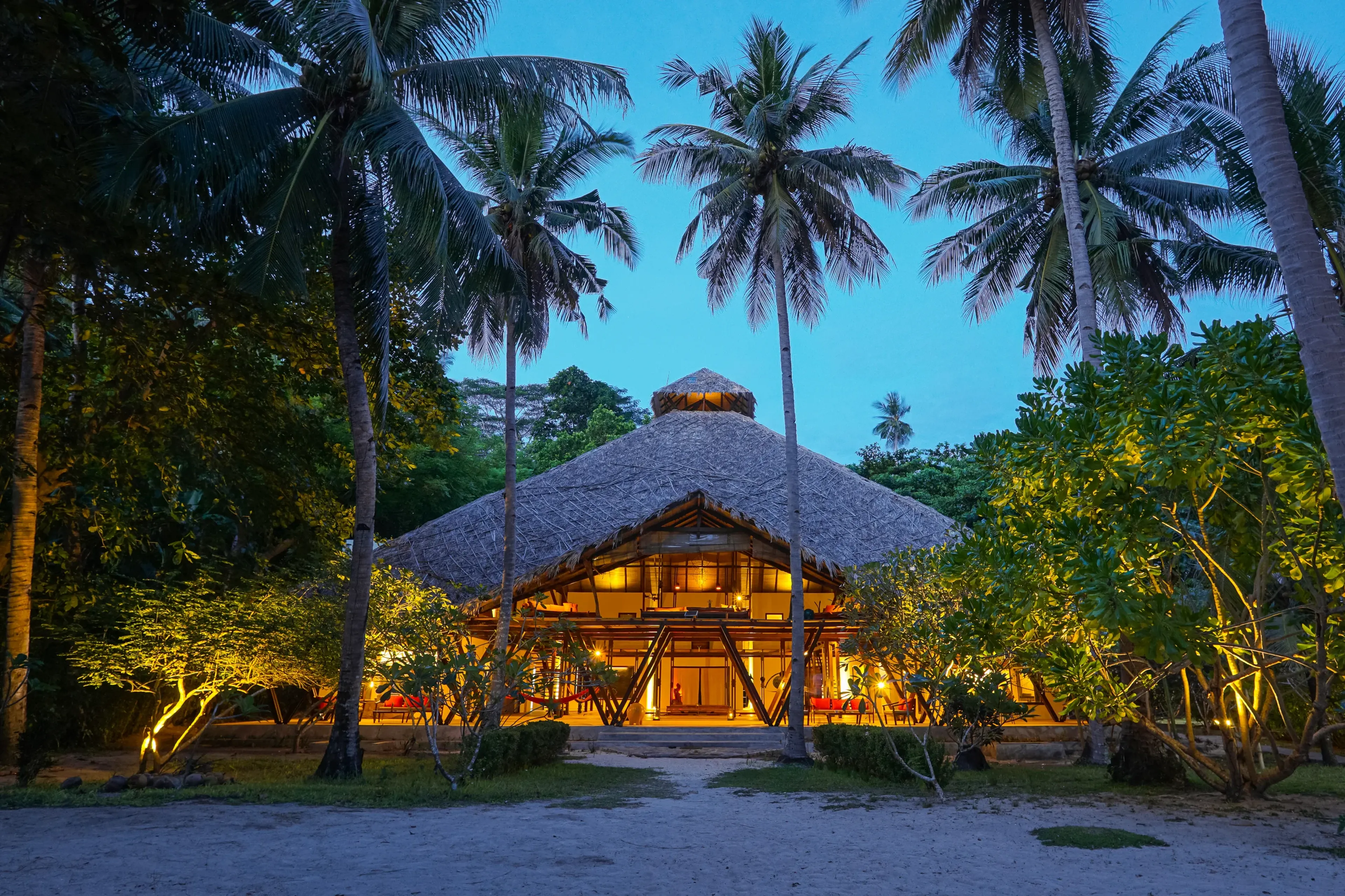 Dive and Make Friends in Bangka in This Gorgeous Boutique Resort!