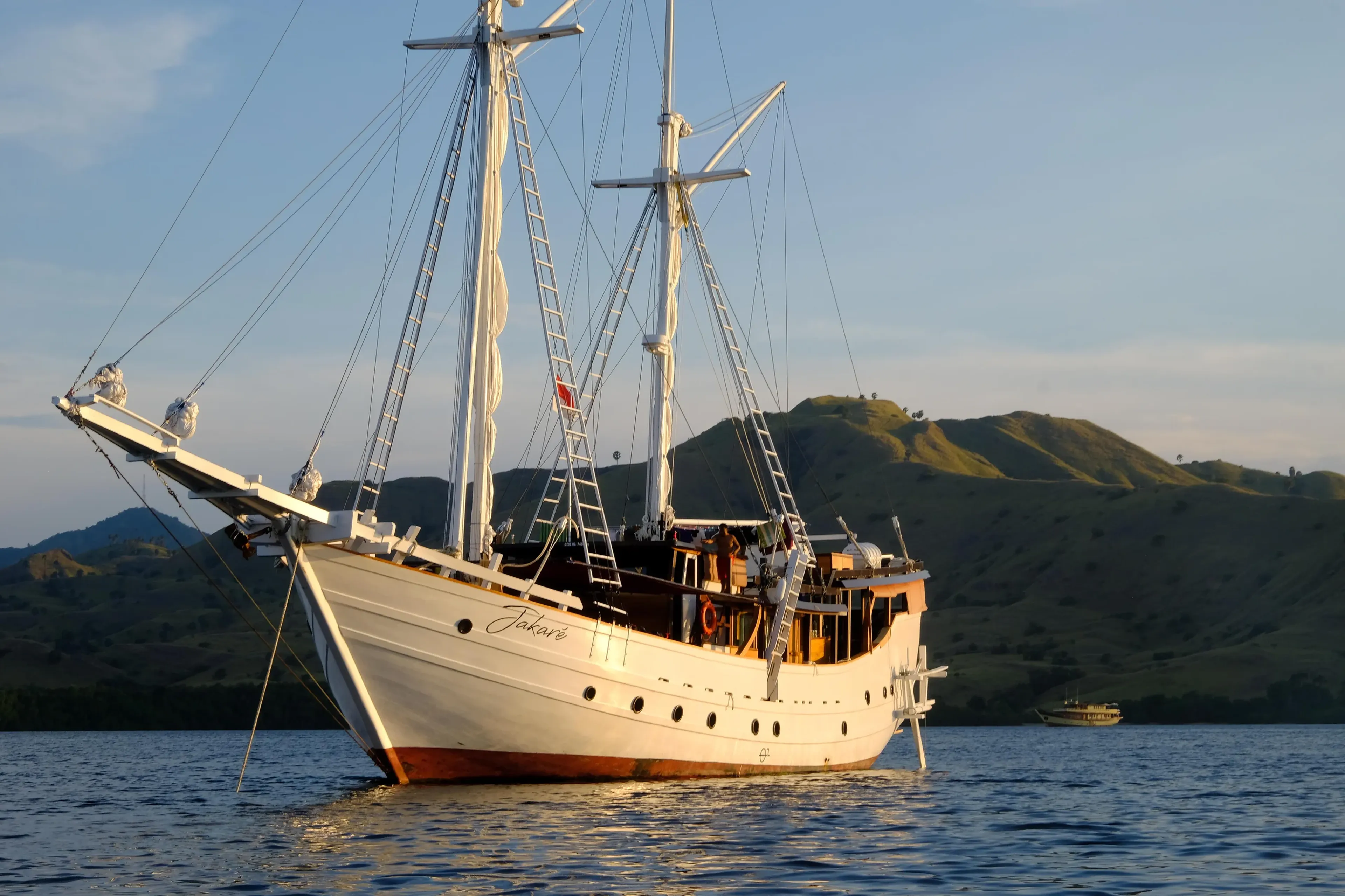 Dive and Explore Komodo on a Beautiful Yacht!
